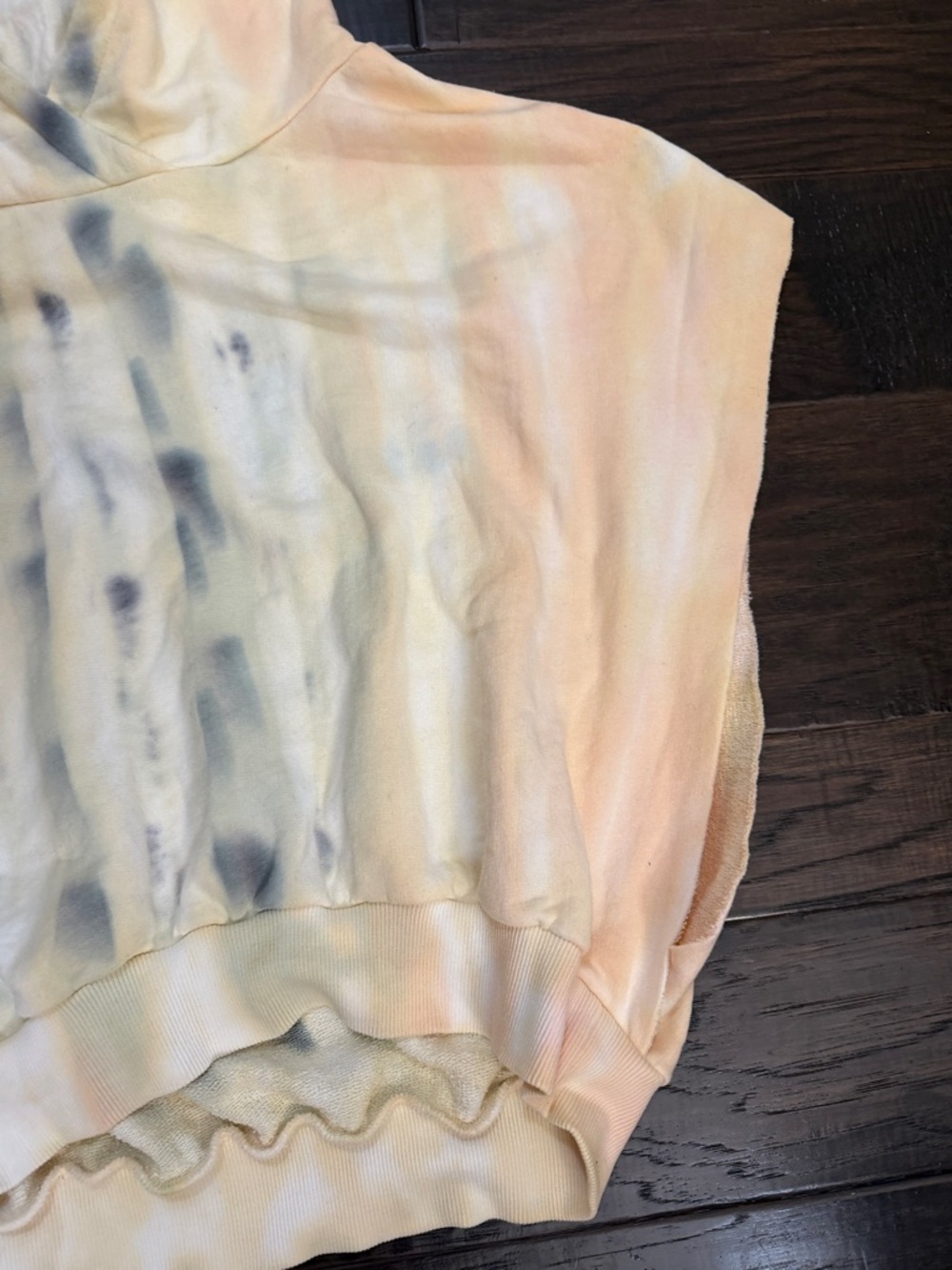 Young Fabulous & Broke hoodie Pastel Peach Tie-Dye Sleeveless - Picture 3 of 10